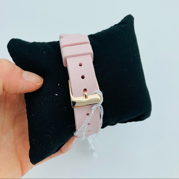 NWT COACH PINK LIBBY WATCH 34MM - Picture 7 of 9